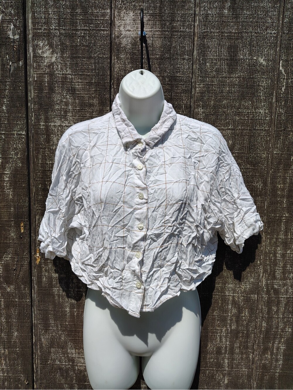 Vienna Couture Button-down Crop Top
